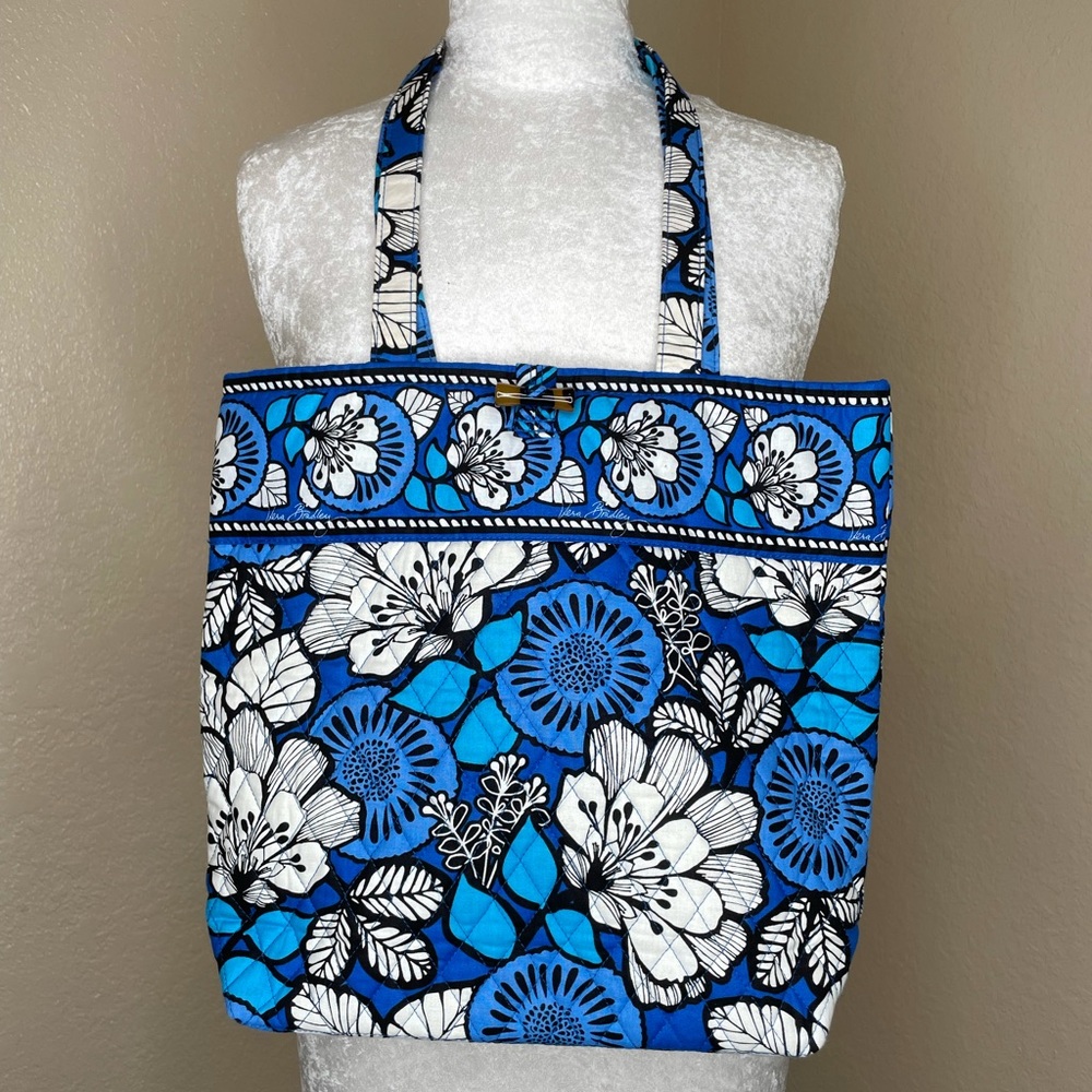Vera Bradley Blue Bayou Tote